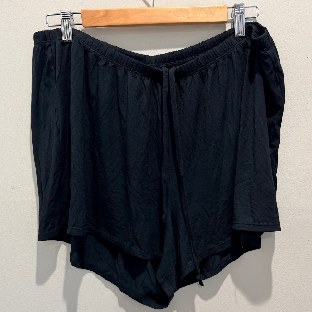NWT SKIMS Black Soft Sleep Lounge Drawstring Shorts | Size XL (Shorts only)
